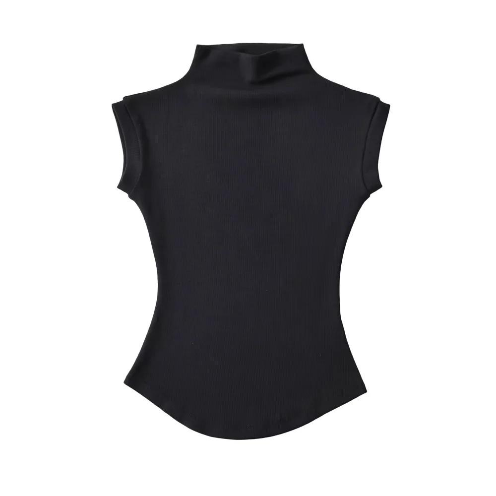 2025 Summer Women's Sleeveless Half-High Neck Fitted Vest with Curved Hem