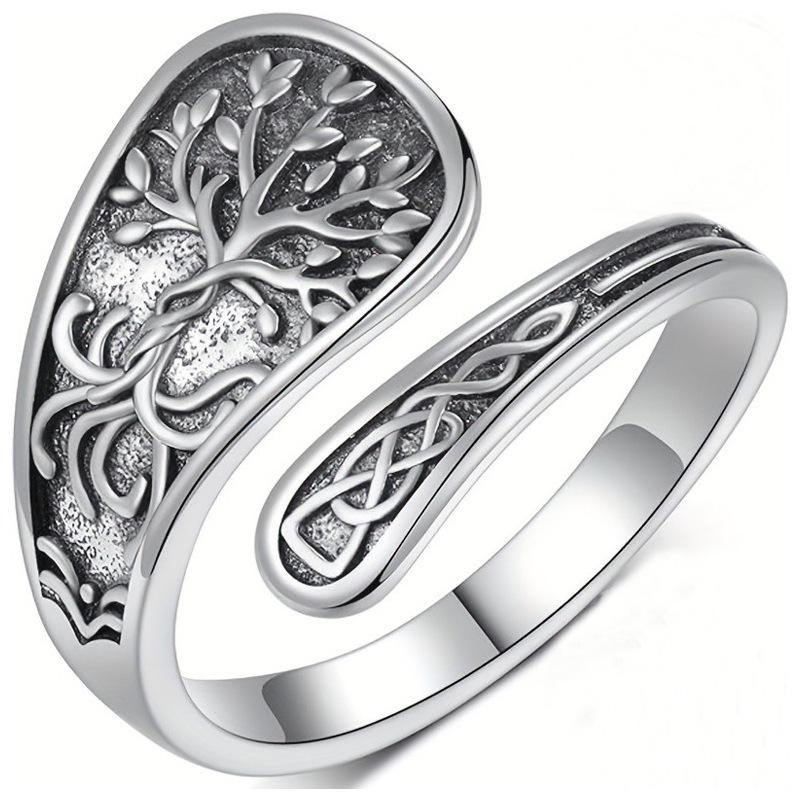 Retro Butterfly Floral Adjustable Ring - Open, Versatile, and Stylish.