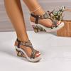 New Style Shoes: Fashionable Round-toed One-piece Large-sized Wedge Heel Sandals for Women