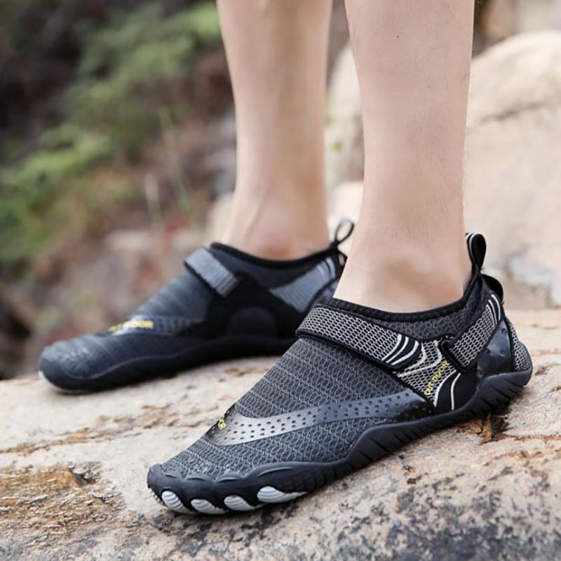 

Elastic Quick Dry Aqua Shoes Plus Size Nonslip Water Shoes For Women Men Breathable Footwear Surfing Beach Sneakers 40