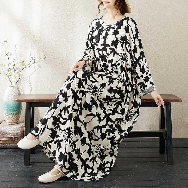 Round Neck Long Sleeve Loose Literary Vacation Style Dress