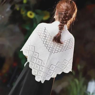 Sciarpa Scialle a Triangolo a Diamanti Lavorata a Maglia Monocolore Primavera/Autunno 2024 per Donna - Capospalla alla Moda e Versatile
