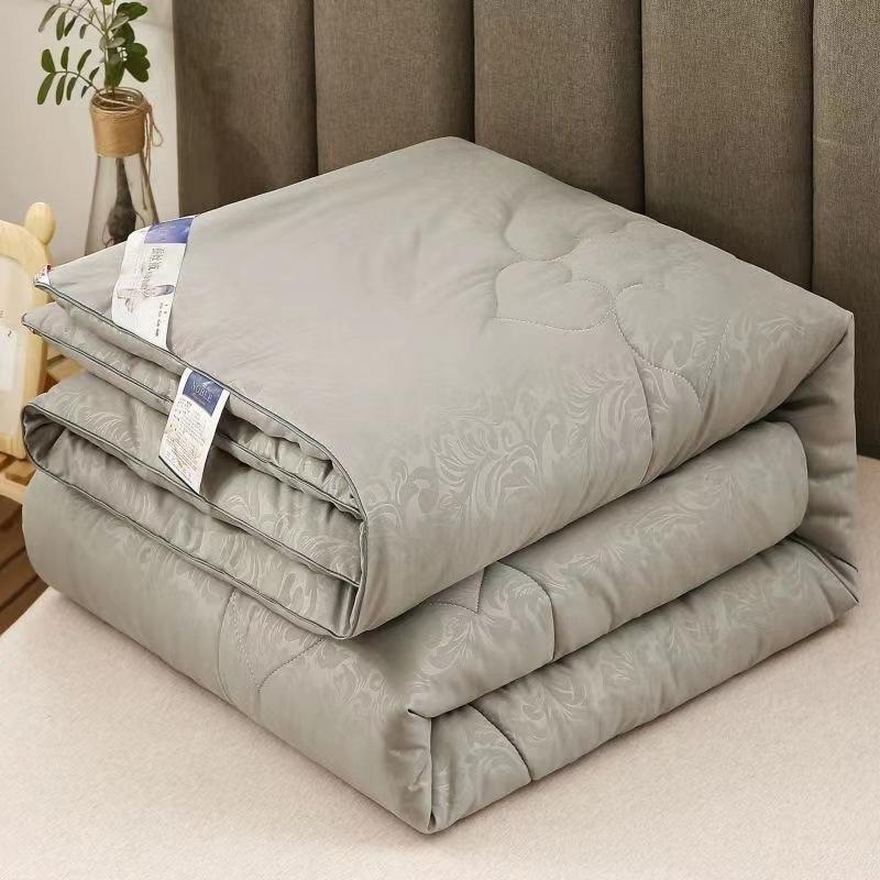 Handmade Silk Quilt Winter Quilt Heritage Home Textile Quilts Corporate Events Home Textile Products