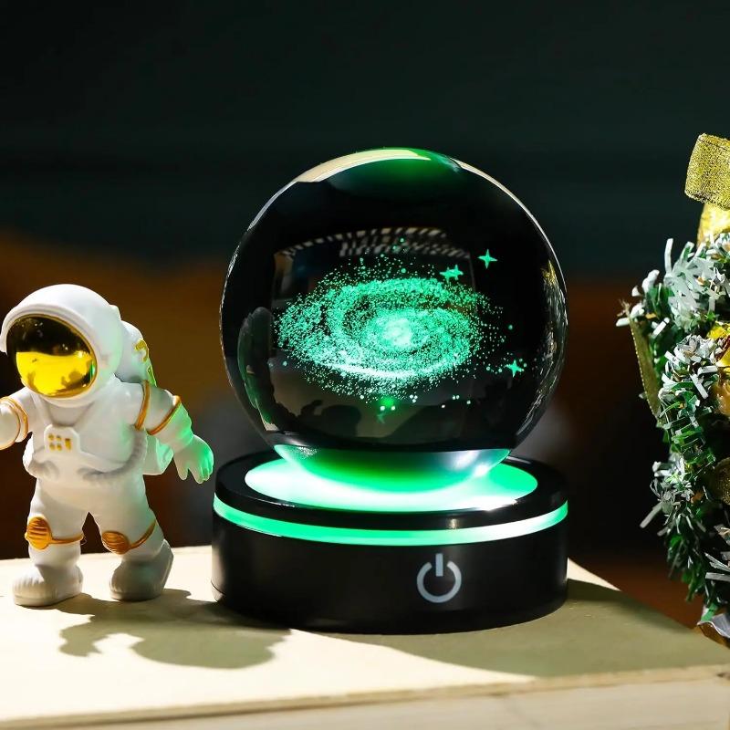 3D Galaxie Křišťálová koule s LED světelnou základnou Skleněná planeta Koule Model galaxie Figurka Noční světlo Astronomická dekorace Dárky