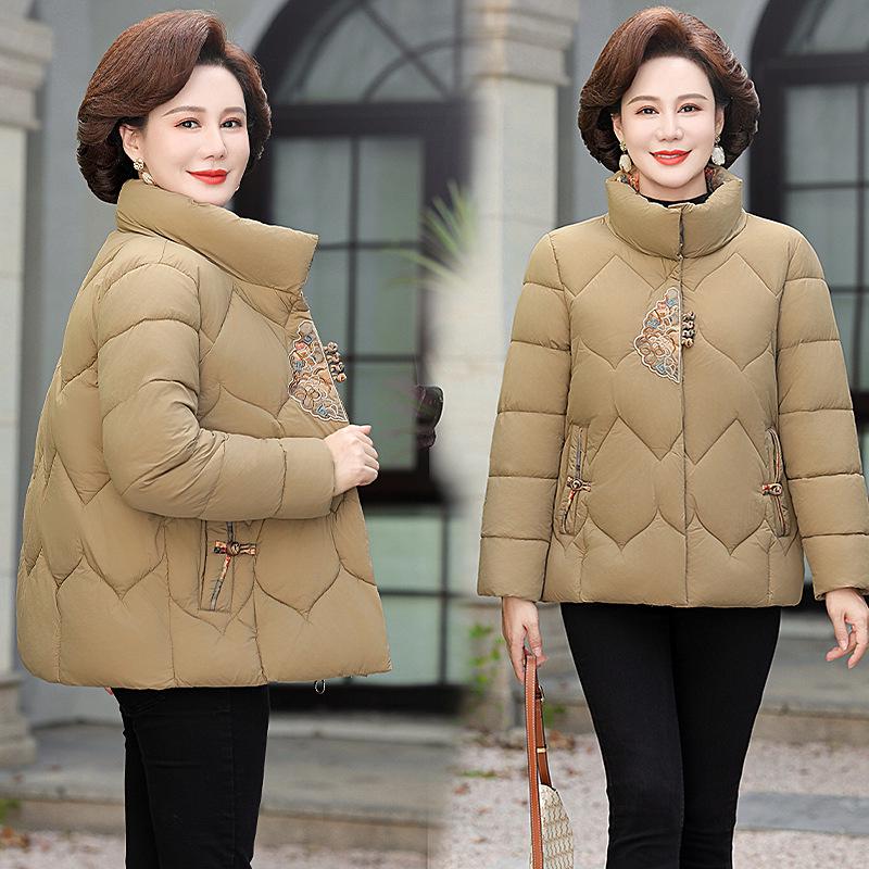 

Mom s Stylish Down-Padded Cotton Jacket for Autumn/Winter - High-Neck & Embroidered, Perfect for Middle-Aged and Elderly Women 5XL (150-165 pounds) хакі