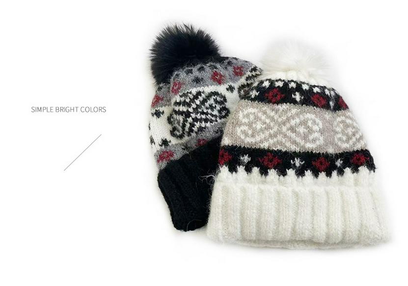 Cat Brother Retro Fair Isle Pom-Pom Knit Hat - Autumn/Winter Warmth