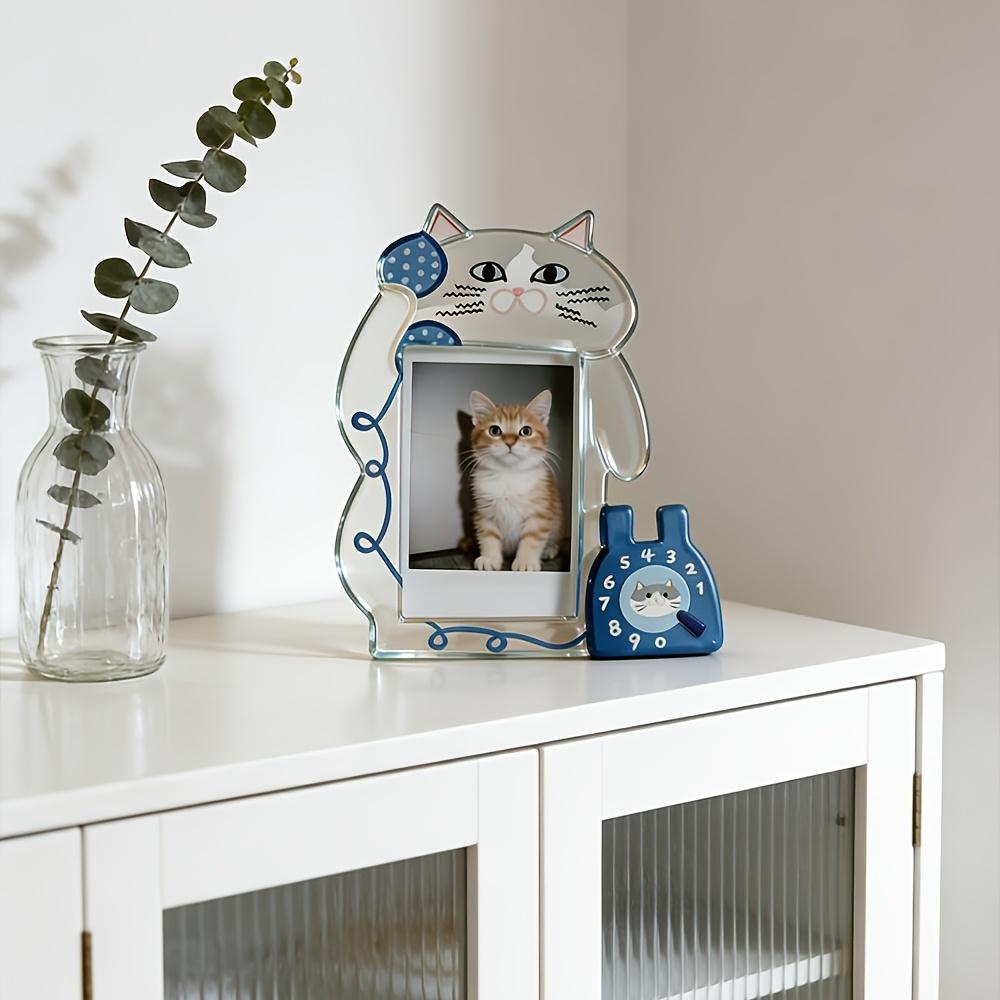 1 Acrylic Photo Frame for Recording Photos of the Four Seasons, a Stylish Instant Photo Display and Collection. Suitable as a Gift