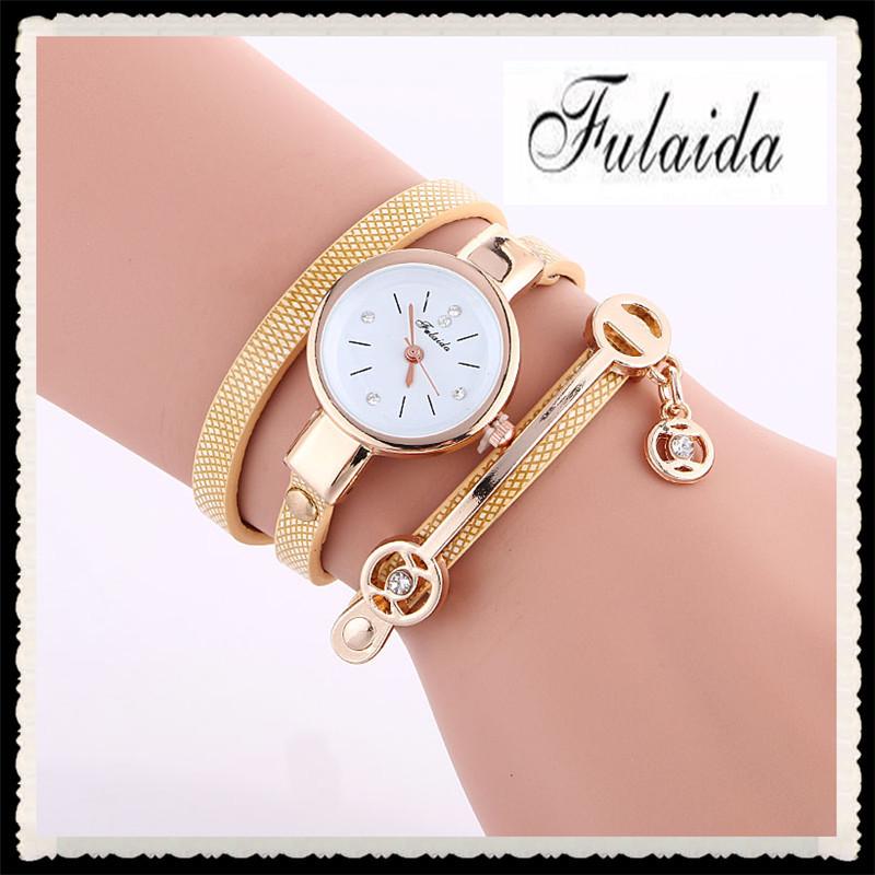 

Модные женские часы-браслет с обмоткой и стразами, кварцевый механизм Factory Direct Price