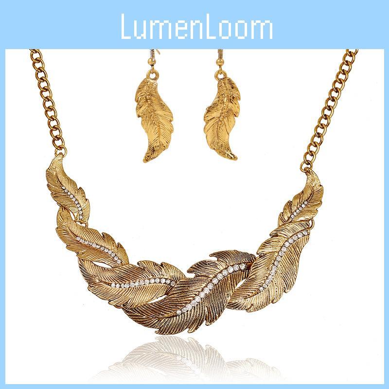 Fashion Rhinestone Decoration Feather Design Women Gold Necklace And Earring Set For Casual And Travel Scenes