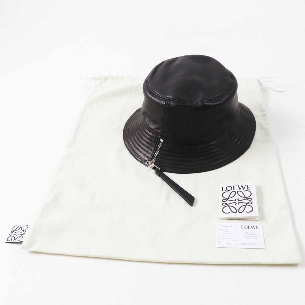 Pristine LOEWE hat Anagram leather patch black Lamb leather Women Used
