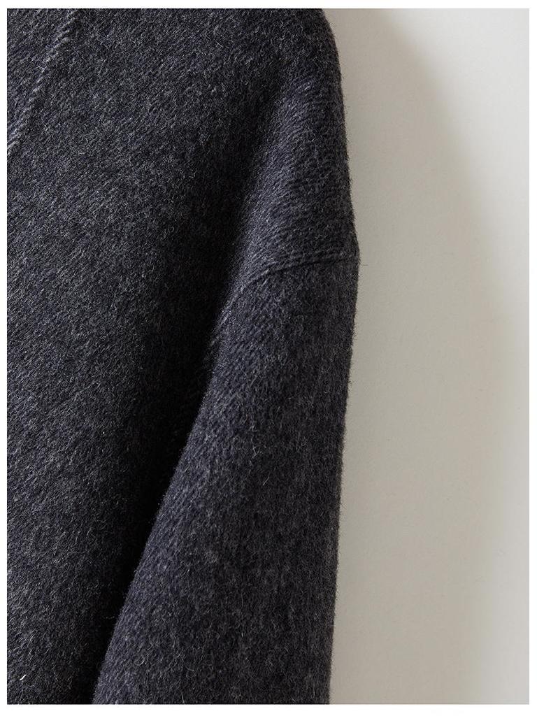 Damski dwustronny płaszcz wełniany z okrągłym dekoltem i zapięciem na żabki - design z francuskim temperamentem na jesień/zimę 2025