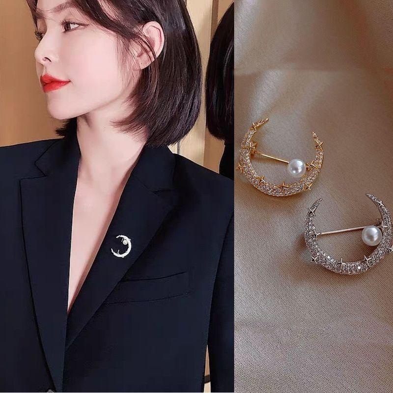 

Butterfly Female Moon Stylish Niche Style Suit Brooch Gold + silver [Moon]]
