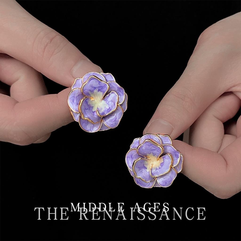 Эмалевые серьги-пусеты с капельным маслом камелия французские ретро литературные серьги-серьги