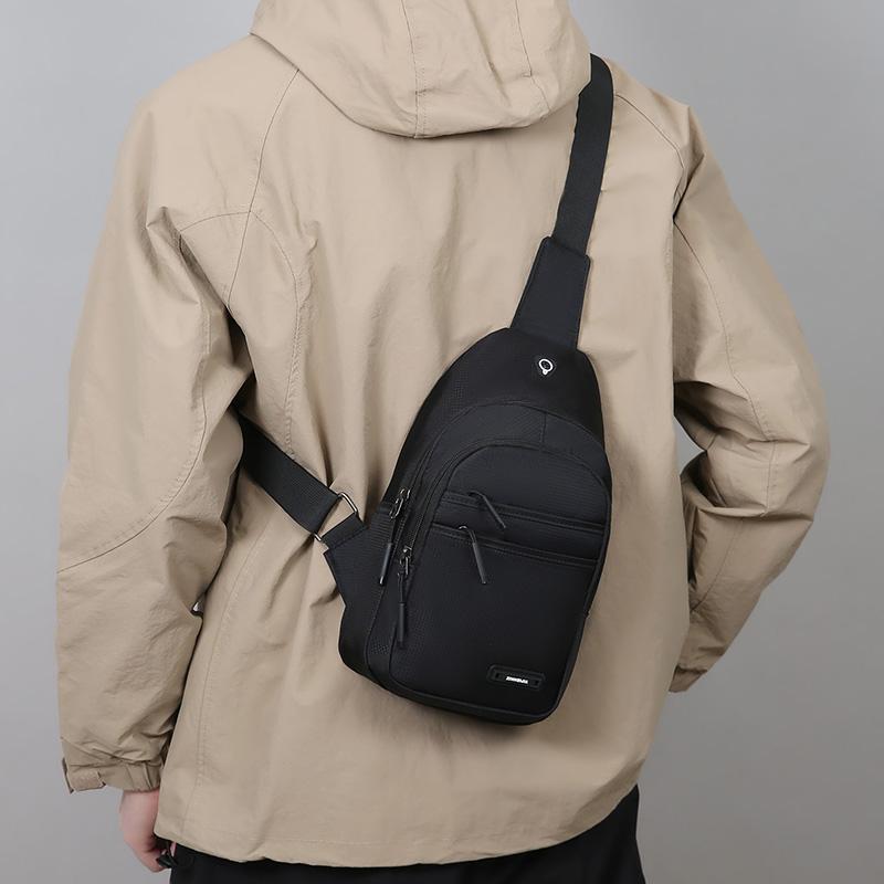 Men's Chest Bag Crossbody Bag Waterproof Wear-resistant Shoulder Bag