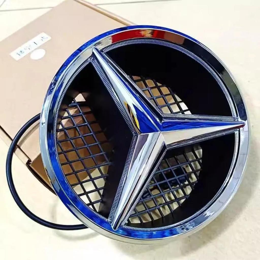 For Benz W20618.5cm Hollow style Car Front Grill Emblem With LED BASE For Mercedes Benz C CLASS W204 GLK W204 B W245 VITO W447 W463 V V260