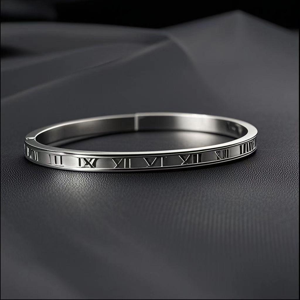 European and American Fashion 4mm Titanium Steel Bracelet Roman Numeral Buckle Stainless Steel Bracelet One  Size(18CM~21CM)