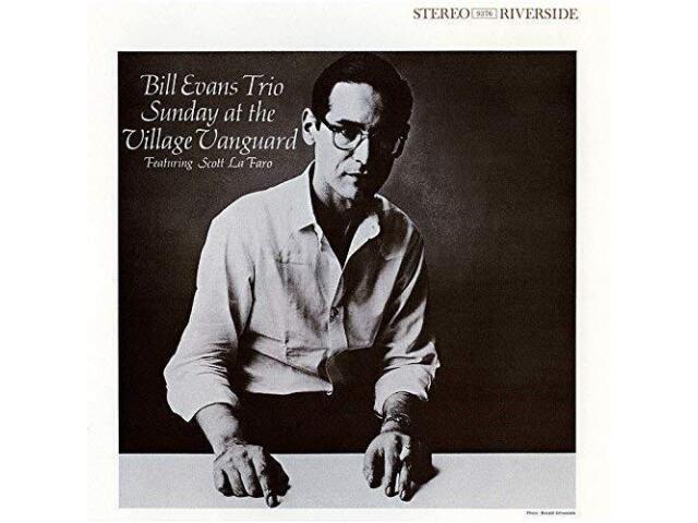 

[SHM-CD] Sunday At The Village Vanguard +5 бонусних треків Тріо Білла Еванса UCCO5553