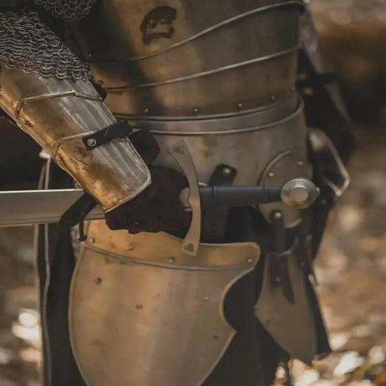 Medieval Full Body Knight Suit Barbuta Visor Helmet Mild Steel Armor for LARP Full Costume Steel Wearable Suit for Cospla