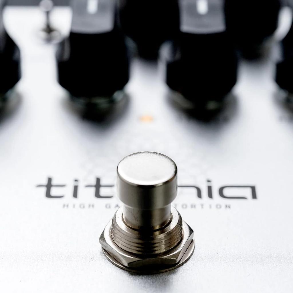 V2 Distortion Kardian KarDiaN/titania