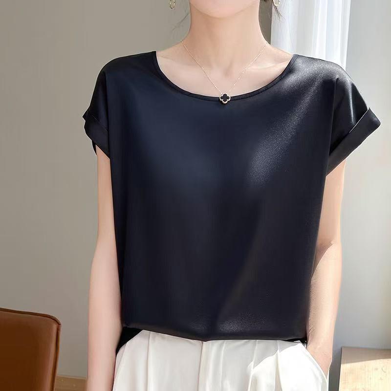 Damen Kurzarm-T-Shirt aus Seidensatin, Rundhalsausschnitt, Unifarben, Lockere Passform, Vielseitig, Schlankmachendes Drapier-Design