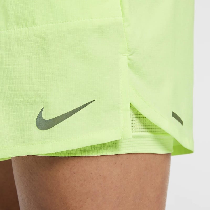 Nike Dri Fit Sport rövidnadrág Férfi Halvány Sárgászöld FN2993-701