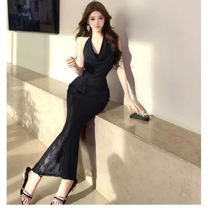 Red bud feminine halter dress slim fit sexy French collar new national style temperament fish tail dress long dress