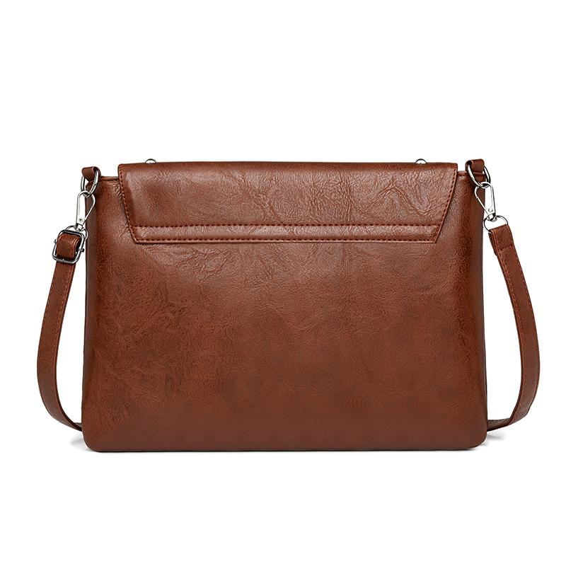 Rivet Envelope Bag Women's Shoulder Crossbody Bag Large Capacity Mobile Phone Coin Purse