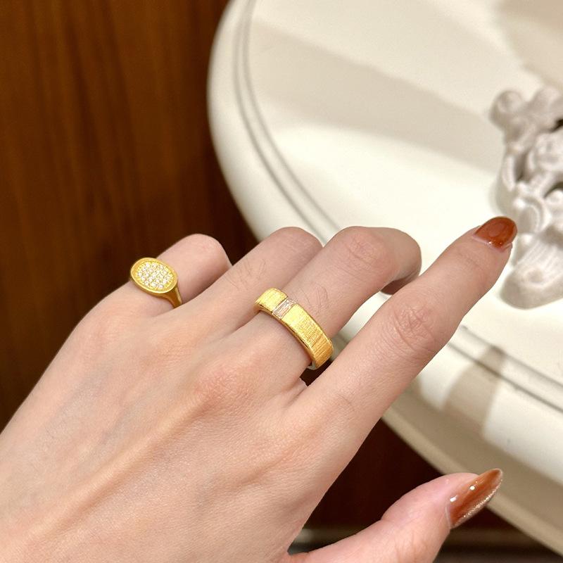 Classic brushed diamond studded crystal rings for women new in antique gold crafts silk ribbon ring couple party