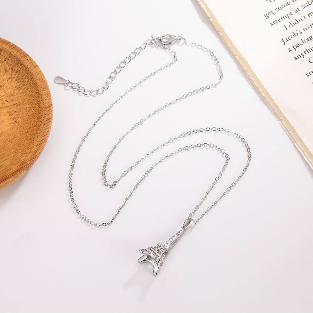 Petit et Exquis, Pendentif Tour Eiffel Cool avec Sens de la Mode Personnalité Populaire Collier Clavicule argenté