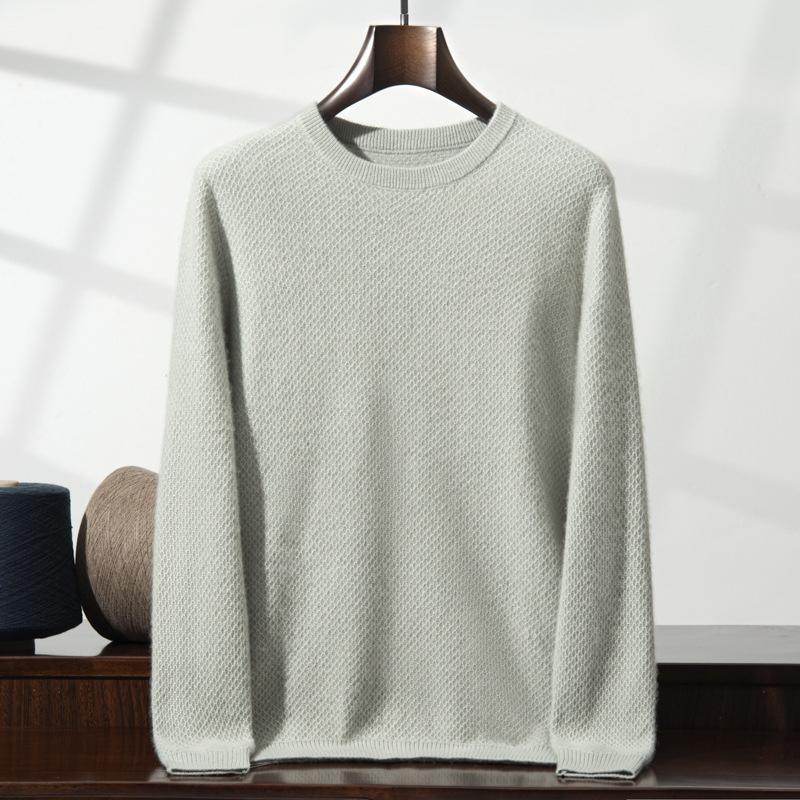 New cashmere round neck simple solid color honeycomb needle pullover loose middle-aged and young knitted sweater