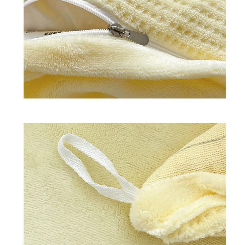 Vierteiliges Set aus massivem Milchsamt mit Bettlaken und Bettbezügen aus dickem Waffelsamt in Korallenrot und Flanellbettwäsche