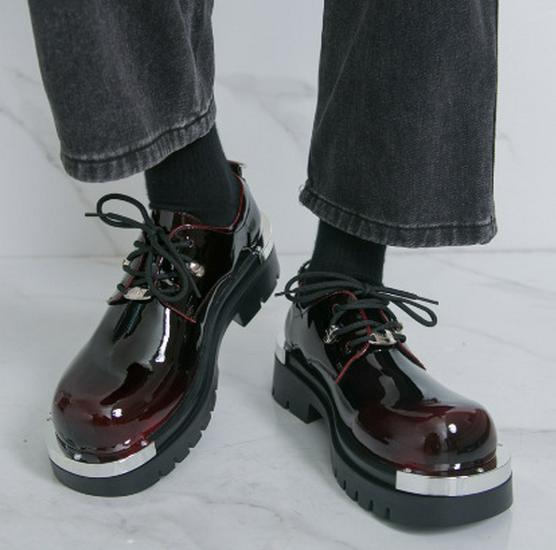 

Plus Size Men s Fashion Lace-Up Leather Shoes with Thick Sole Loafers Size 39 красный