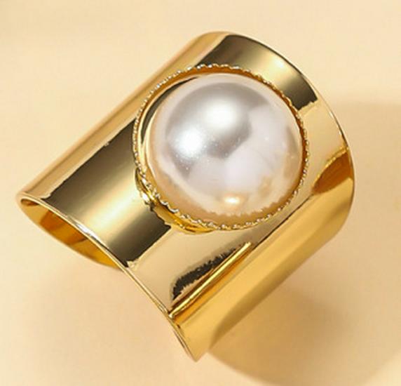 European Geometric Metal Irregular Ring with Diamonds & Pearls