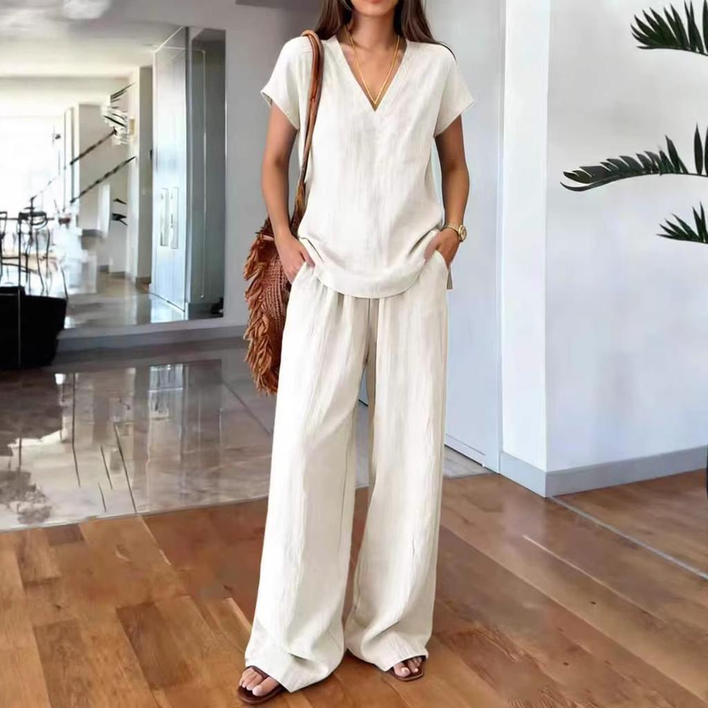 Women's V-Neck Short Sleeve Top and Wide Leg Pants Set in Light Green