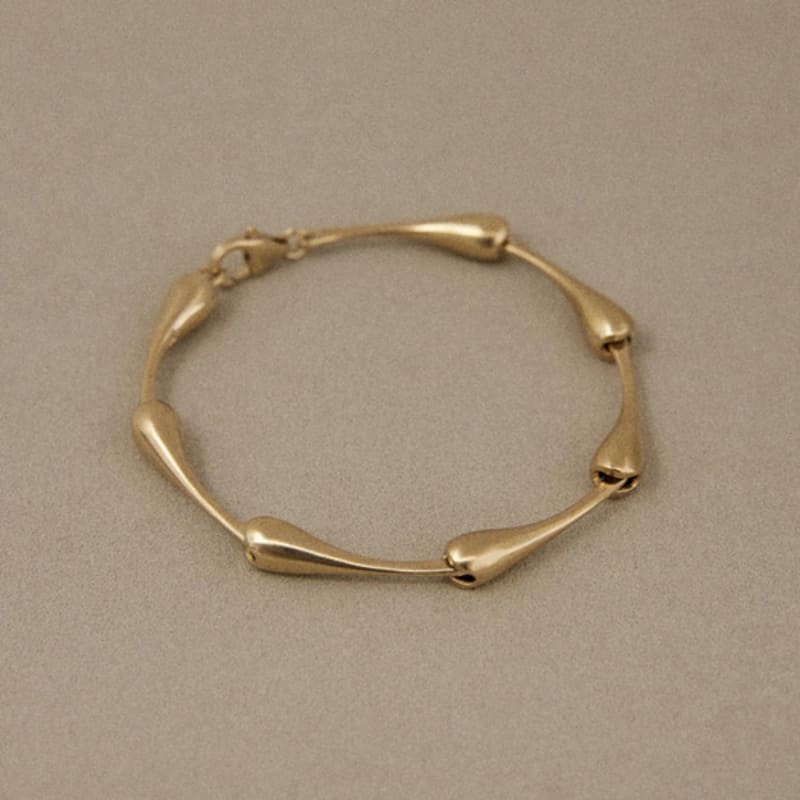 onill 04-31 shell (Bracelet)