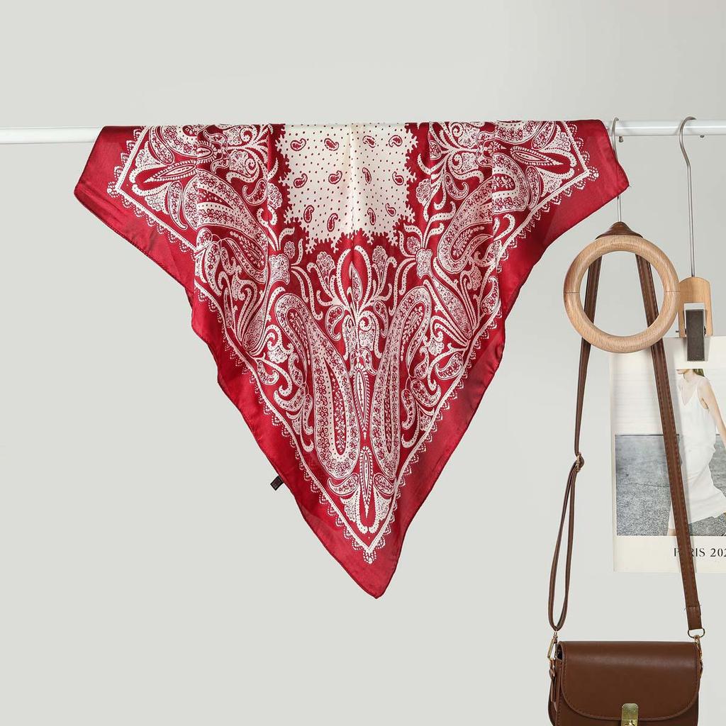 70CM Ladies Fashionable Silk-Feel Small Square Scarf