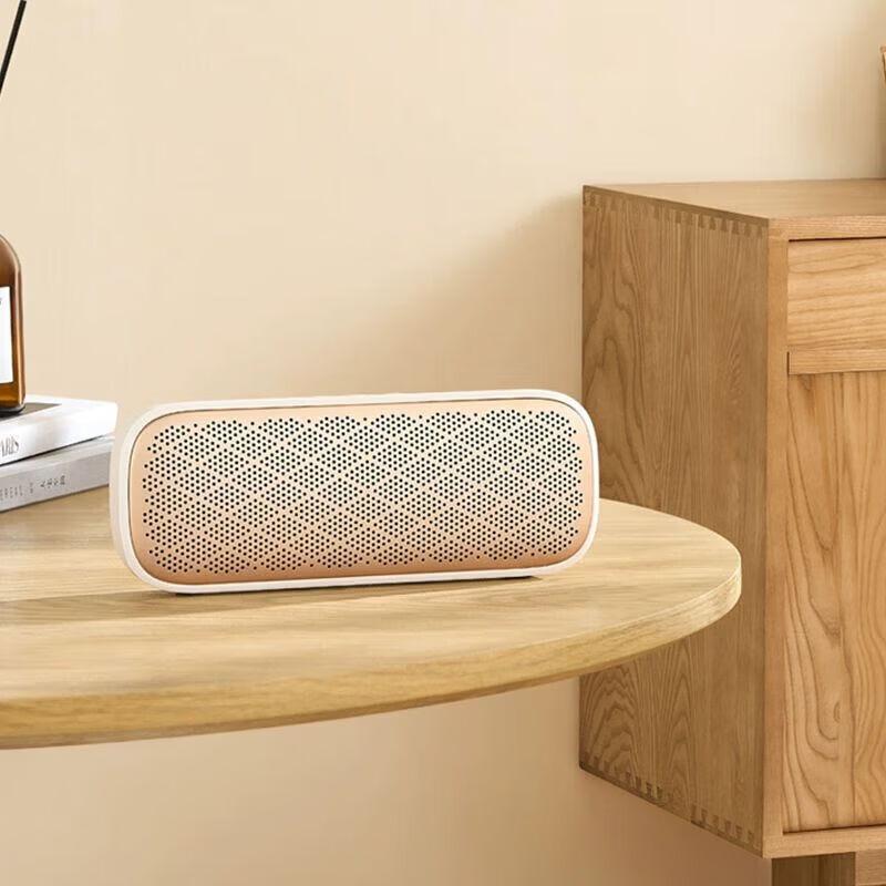 EDIFIER Portable Bluetooth Speaker M203 CN plug (adapter included)