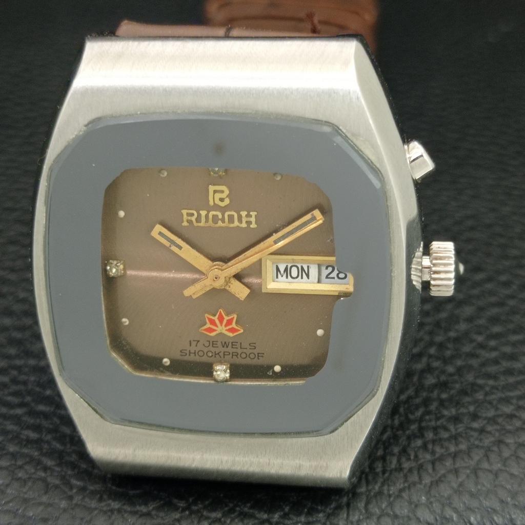 VINTAGE RICOH R31 AUTOMATIC JAPAN MENS ORIGINAL DIAL WATCH A707999-1