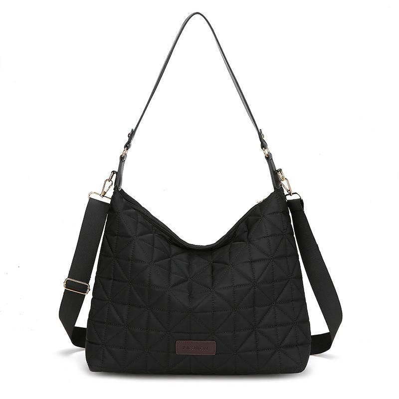 

New fashionable and simple shoulder women s bag trendy rhombus geometric underarm bag large capacity oblique span bag yellow чёрный