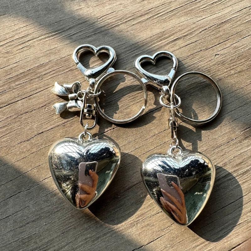 Sweet Bowknot Big Heart Pendant Keyring Silver Color Charm Keychain Decoration