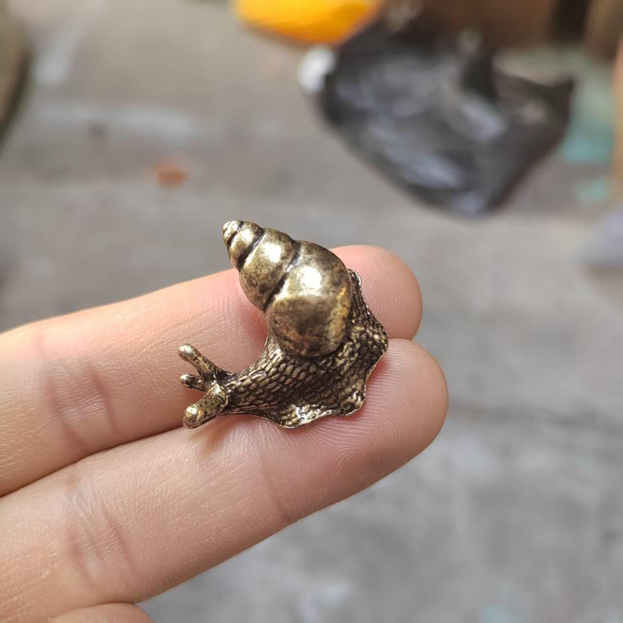 

Подставка для благовоний в форме улитки с медным покрытием: Креативное микрорезное животное-украшение и чайная игрушка