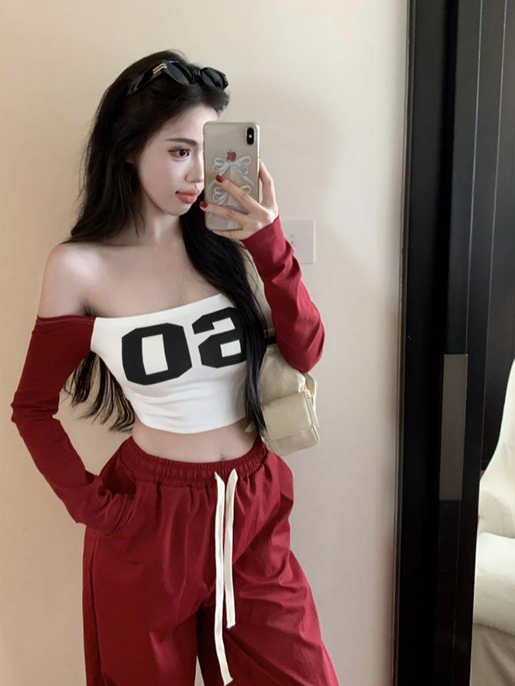 American Style Off-Shoulder Long-Sleeve Red Crop Top for Women - Autumn/Winter Fashionable Inner Wear
