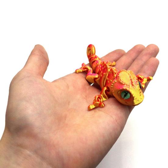 3D Printed Chameleon Figurine Movable Joints Mini Lizard Figure Articulated Animal