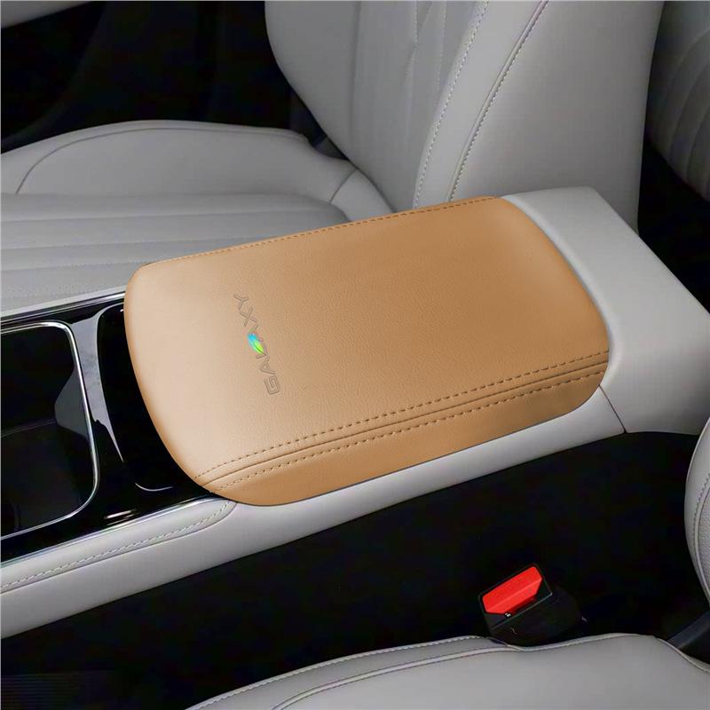 Дополнительная накладка на подлокотник Geely Galaxy Xingyao 6 Standard