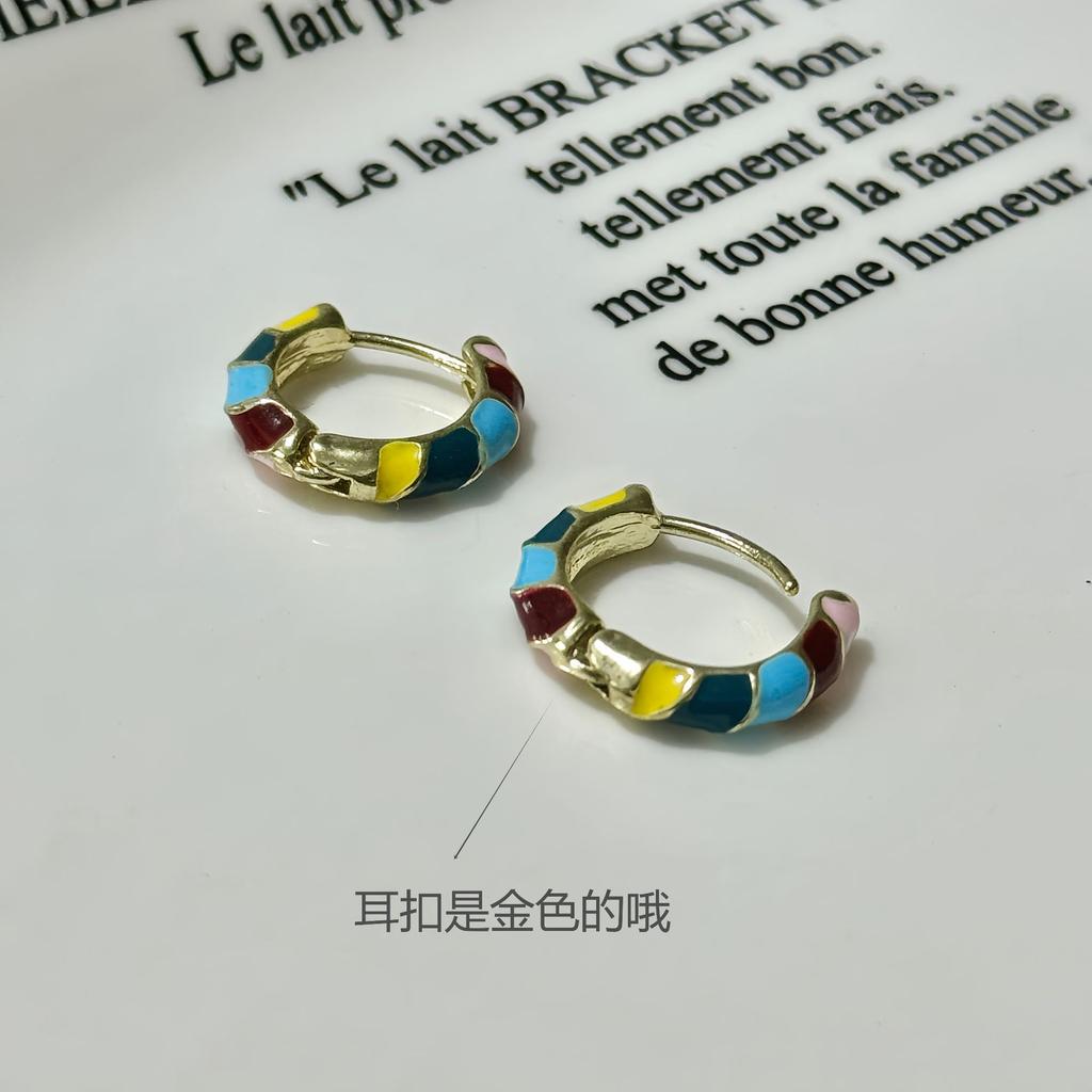 Retro Versatile Color Drip Oil Circle Ear Buckle Femininity Versatile Fresh Cold Wind Earrings Earrings Earrings