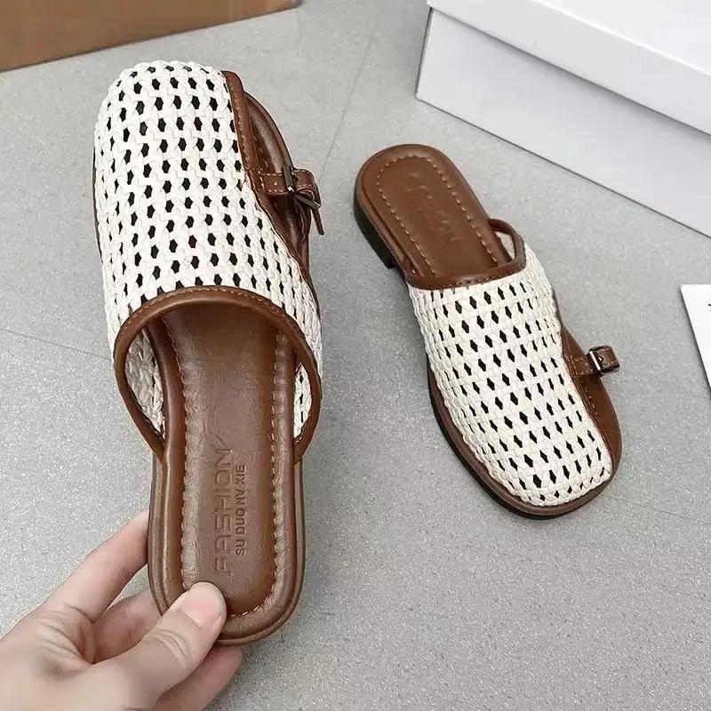 Summer 2025 Women High Quality Flat Flat Slippers New Soft Soled Shoes Women Half Slippers Summer Women's Shoes Outdoors Sandal