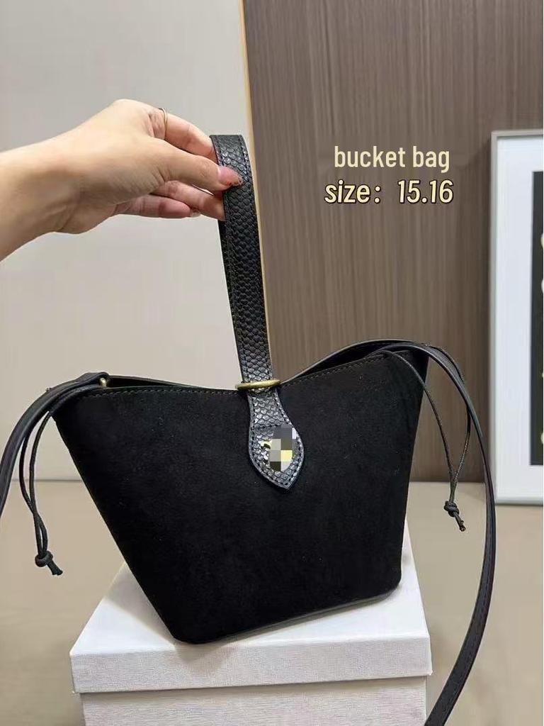 Saiya Retro Print Bucket Bag: Durable, Timeless, High-Value Classic & Versatile Style