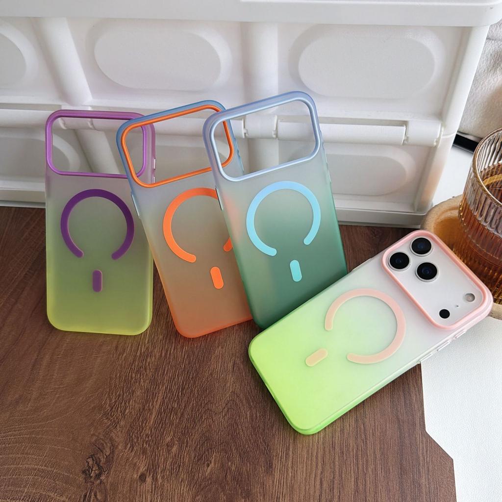 Applicable to Apple 18Promax mobile phone case, colorful magnetic dopamine iPhone17PM matte skin protective case