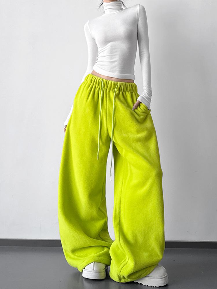 Women’s High-Waisted Wide-Leg Fleece Sweatpants - 2025 Winter Style