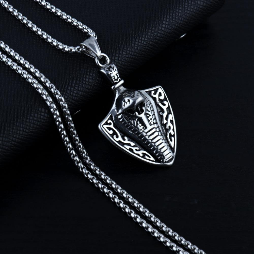 Titanium steel personality pendant necklace men and women, retro fashion hipster pendant accessories sweater chain